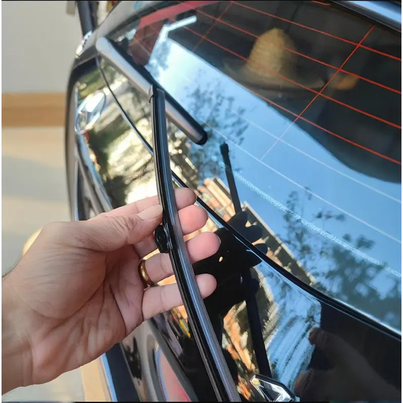 So installieren Sie hintere Wischerblätter - Tipps für Autobesitzer und Mechaniker